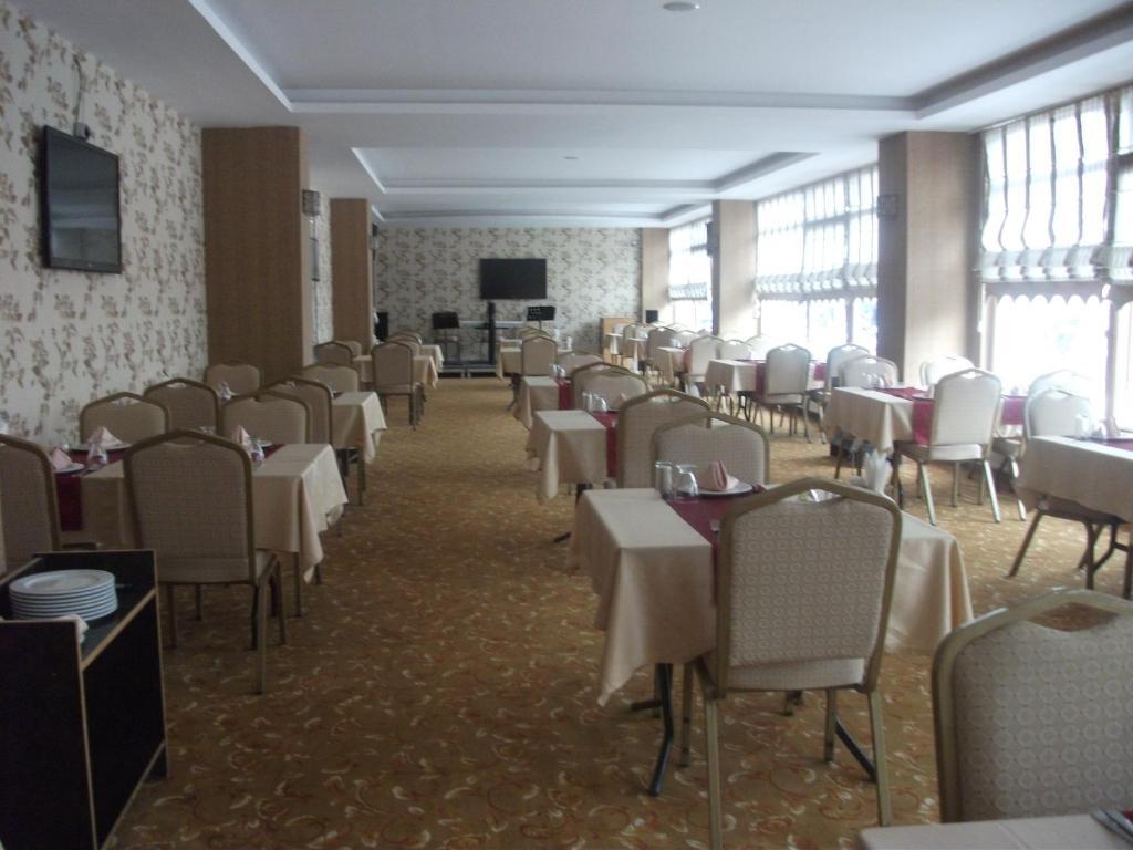 Akdamar Hotel Van Exterior foto